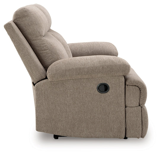 Side-Swipe Reclining Loveseat