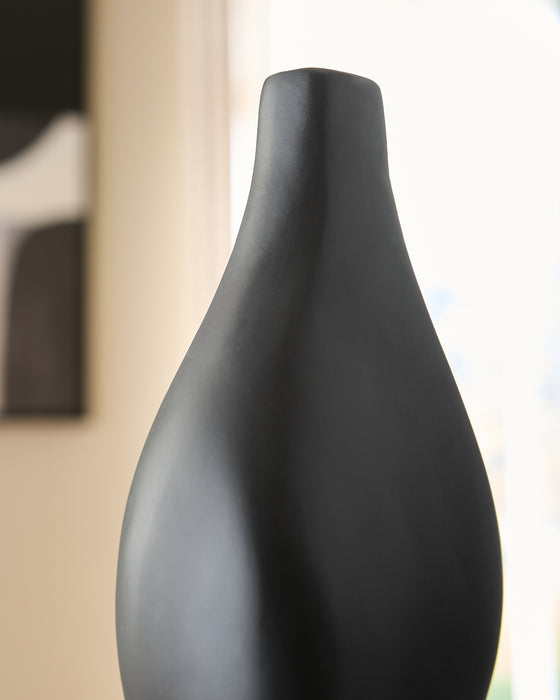 Ashley Express - Judsen Vase