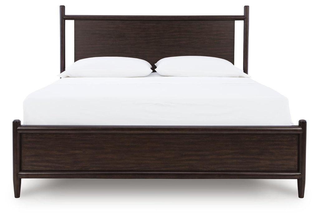 Dantenton King Panel Bed