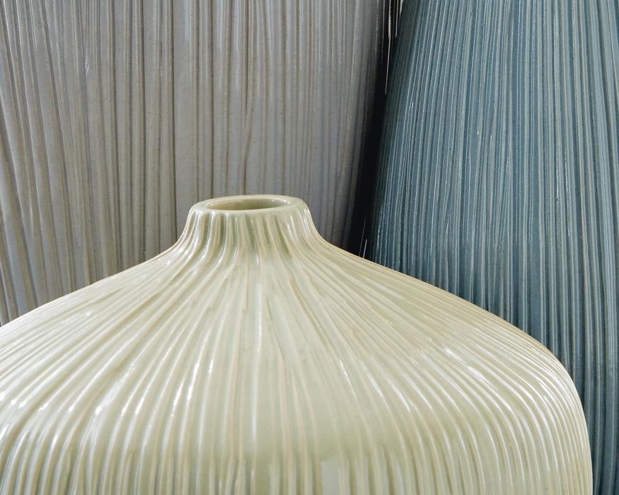 Ashley Express - Eiderman Vase Set (3/CN)